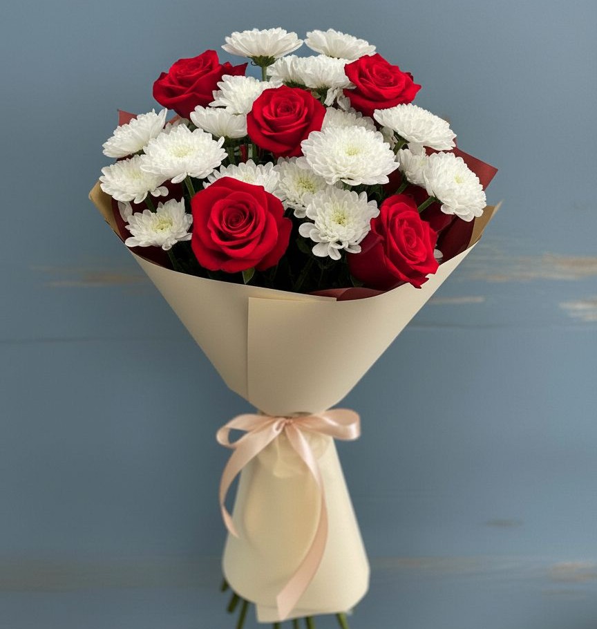 Букет цветов из: Розы и Хризантемы в Улётах