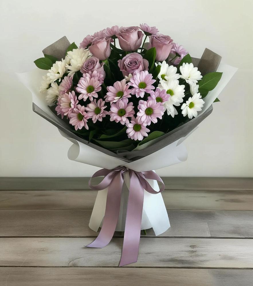 Букет цветов из: Хризантемы и Розы в Улётах