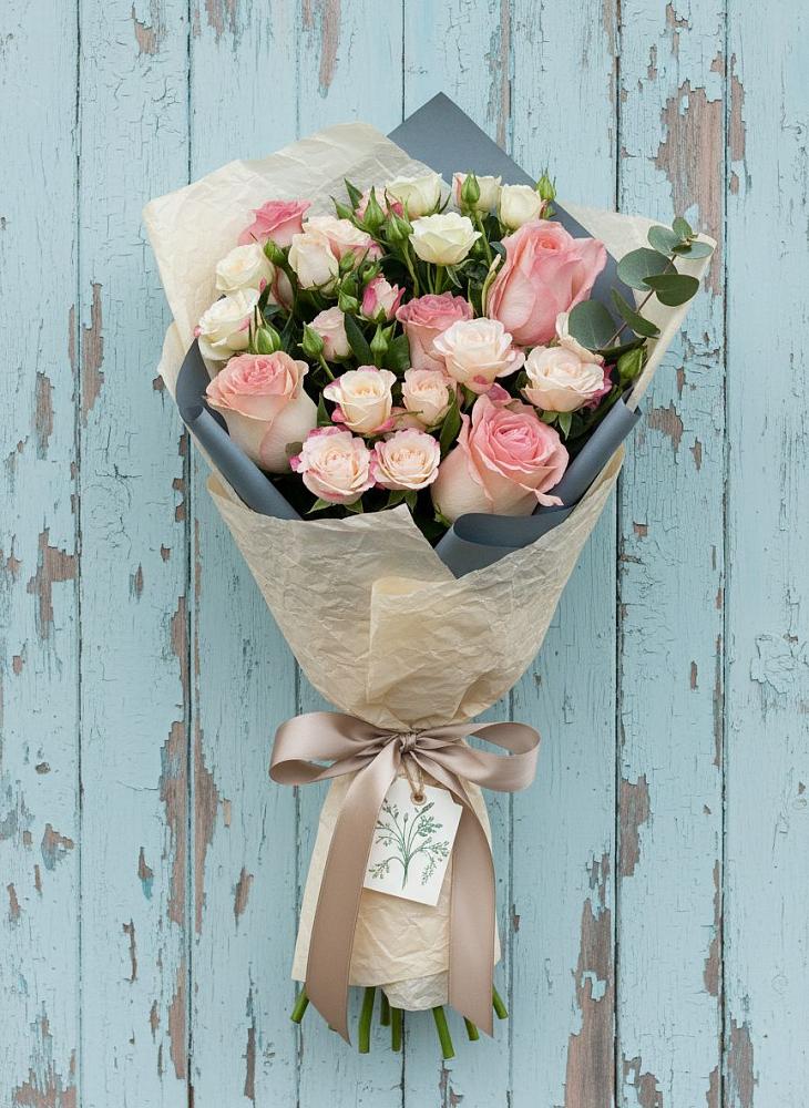 Букет цветов из: Розы в Улётах