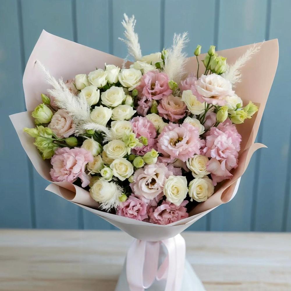 Букет цветов из: Альстромерии и Розы в Улётах