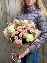 Букет цветов из:  Розы в Улётах