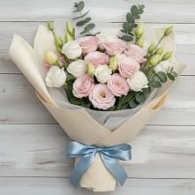 Букет цветов из:  Лизиантусы #REPLACE_PRED# Улётах