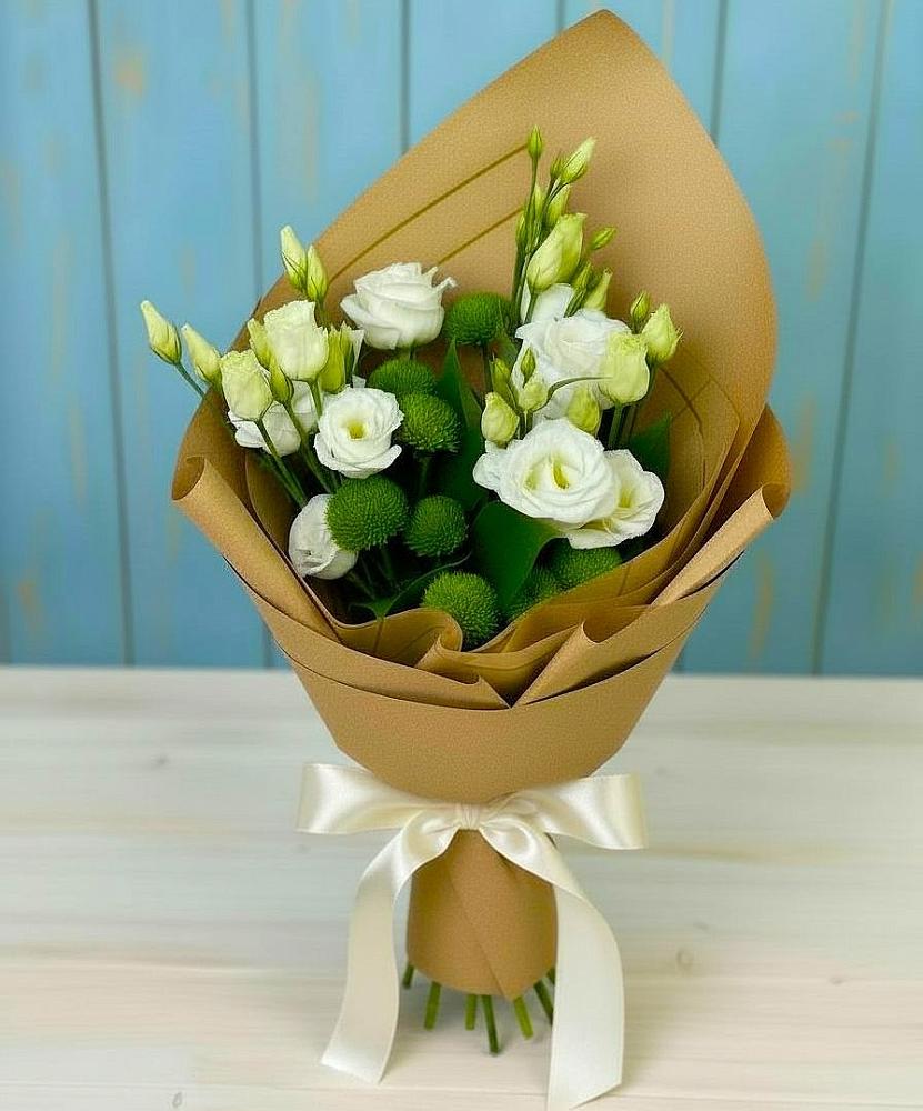 Букет цветов из: Хризантемы и Лизиантусы в Улётах