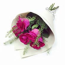 Букет цветов из:  Розы в Улётах
