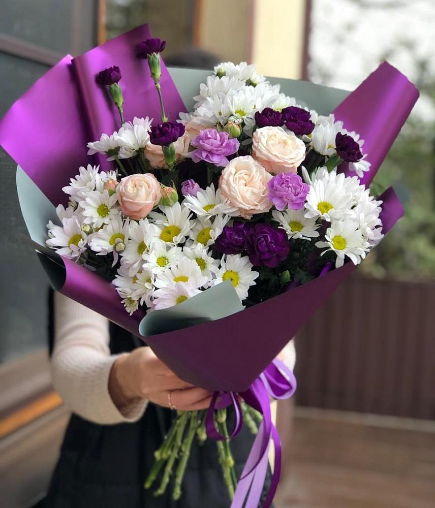 Букет цветов из: Хризантемы, Гвоздики и Розы в Улётах