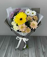 Букет цветов из:  Розы, Герберы и Хризантемы в Улётах