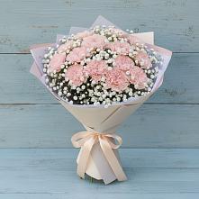 Букет цветов из:  Гвоздики в Улётах