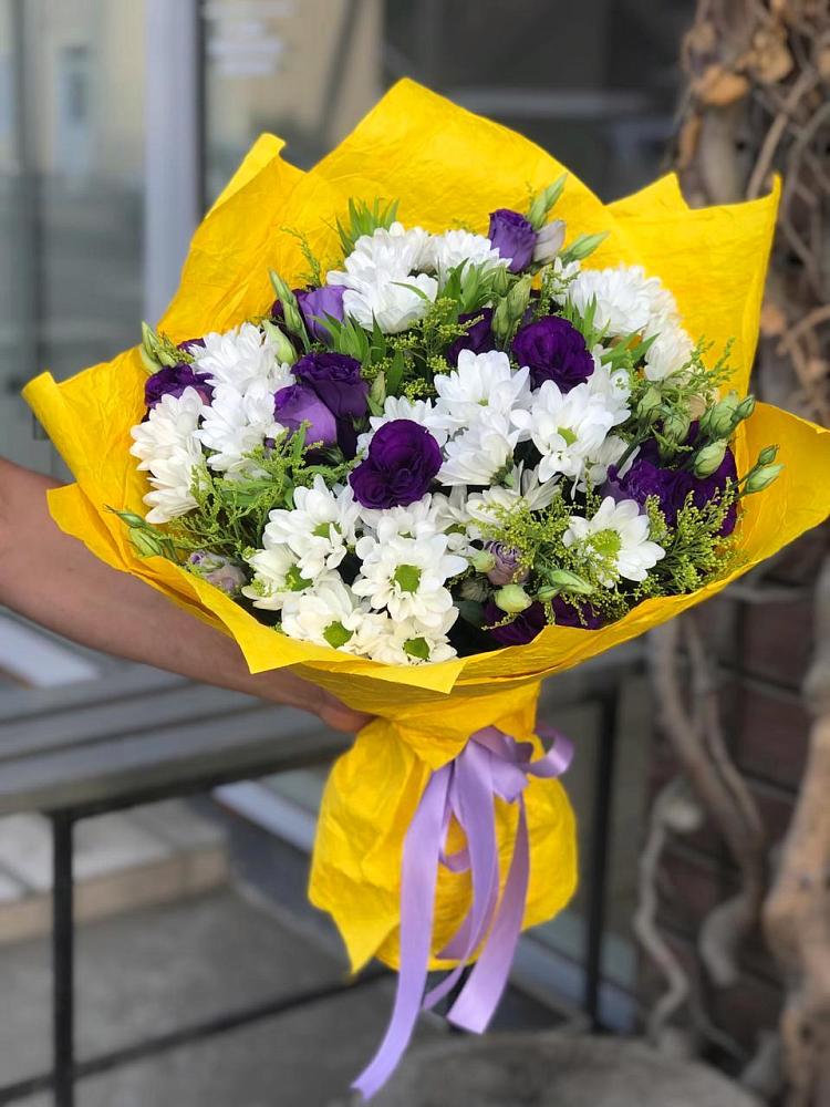 Букет цветов из: Ирисы, Хризантемы и Ромашки в Улётах