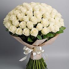 Букет 101 беля роза Белоснежка в Улётах