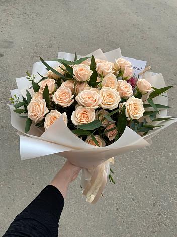 Букет Кремовые розы Латте в Улётах