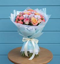 Букет цветов из:  Хризантемы и Розы в Улётах